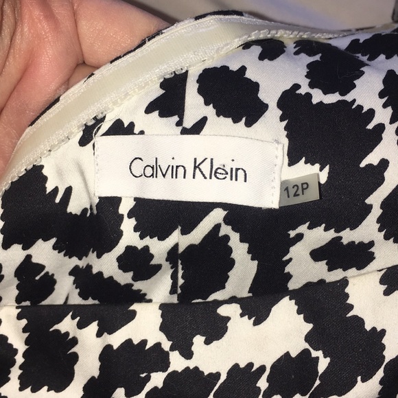 Calvin Klein- one shoulder strap -cocktail dress - Picture 4 of 4